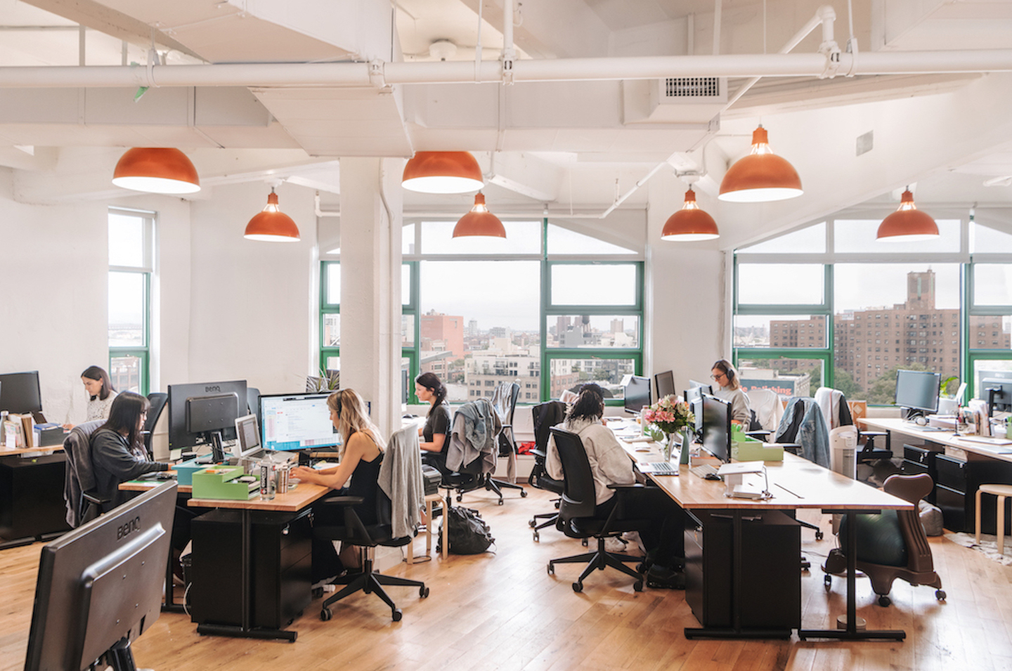 Sede de Brooklinen de las oficinas de WeWork de la ciudad de Nueva York. Fotografía de Katelyn Perry