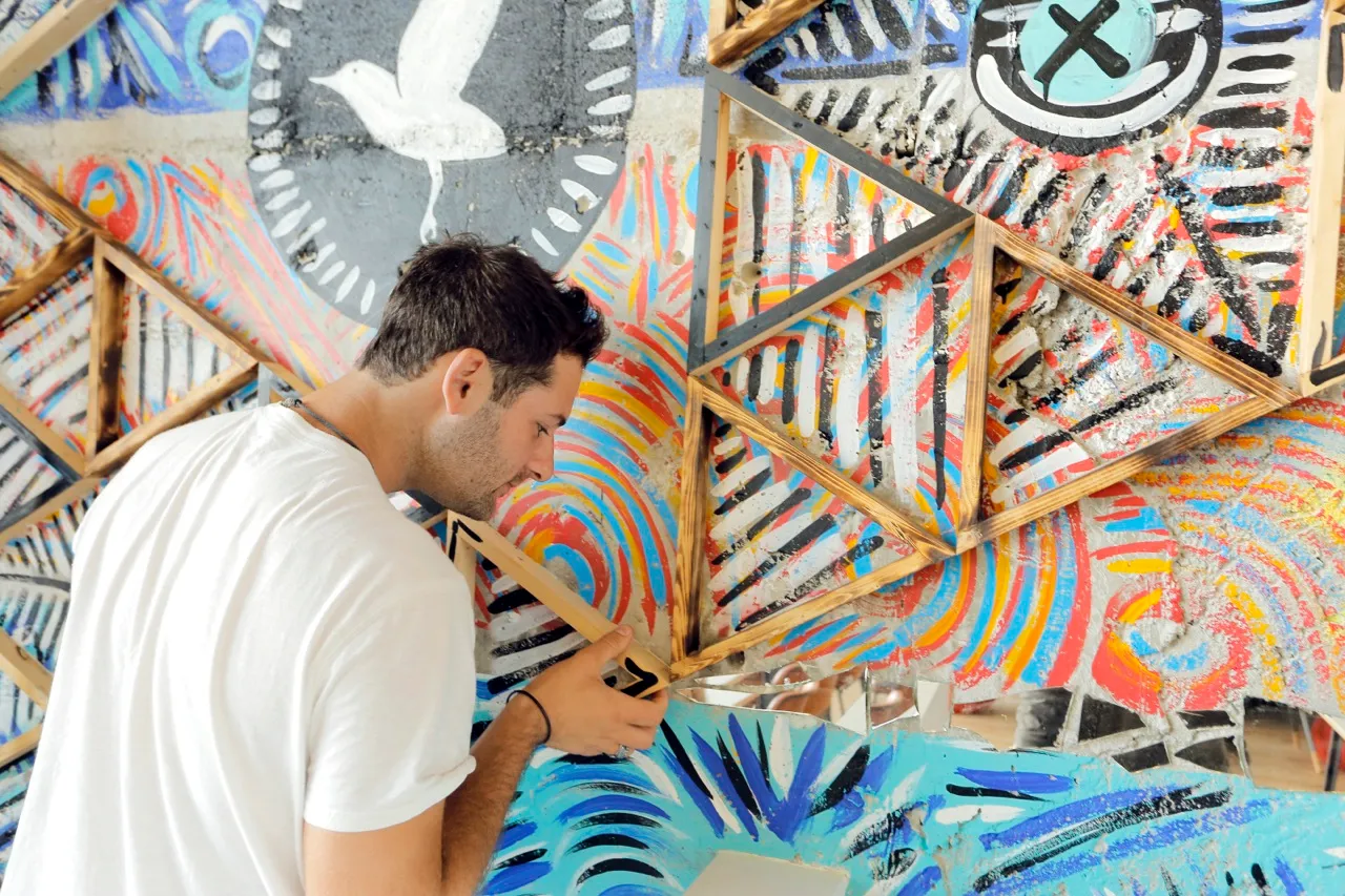How Street Artist Kelcey Fisher Spurred His Career Forward 