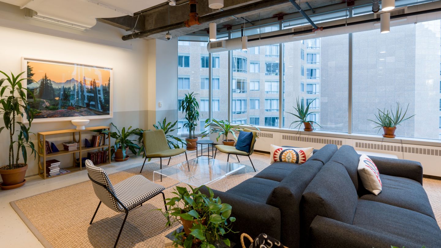 interior design at WeWork 1 University Ave Toronto